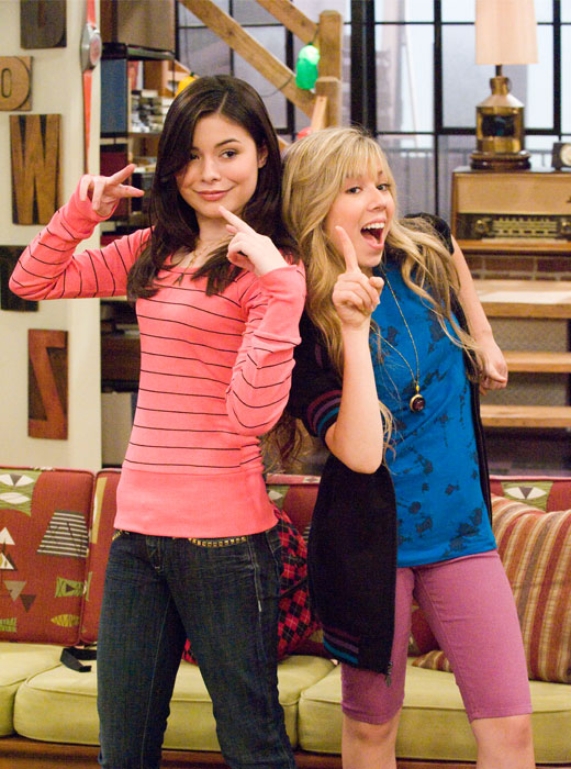 Miranda Cosgrove and Jennette McCurdy deserve awards for their super funny 