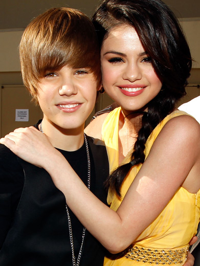 Justin Bieber & Selena Gomez|Could KCA-winner Selena Gomez be Justin Bieber's favorite girl? Not if Victoria Justice has anything to say about it!