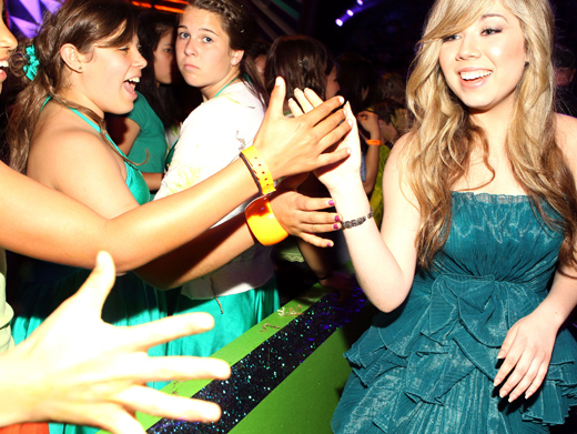 Jennette McCurdy|Her fans know her as Sam, the hyperactive co-host of Nick hit iCarly. Here she shakes their hands to thank them for their votes.
