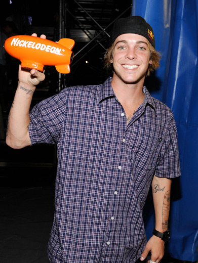 Ryan Sheckler|This skater boy's smile says it all. Clearly, after pulling the Blimp for Favorite Male Athlete, Ryan Sheckler is totally stoked.