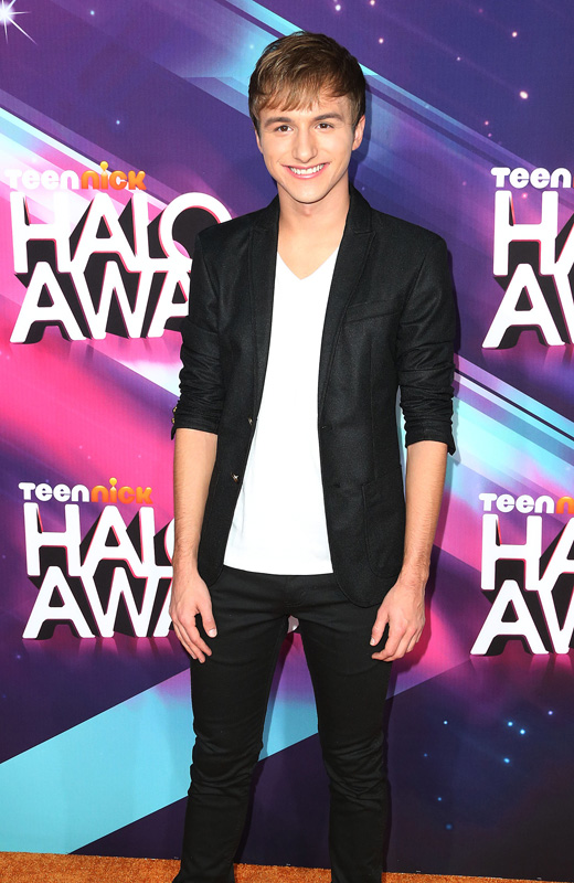 2012 halo awards lucas cruikshank