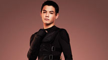 Ryan Potter Teaches Kung Fu!