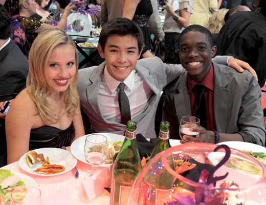 We spotted the Supah Ninjas Gracie Dzienny Carlos Knight and Ryan Potter 